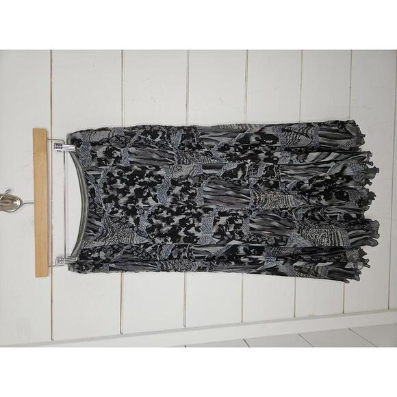 Take A Look About Alberto Makali Skirt